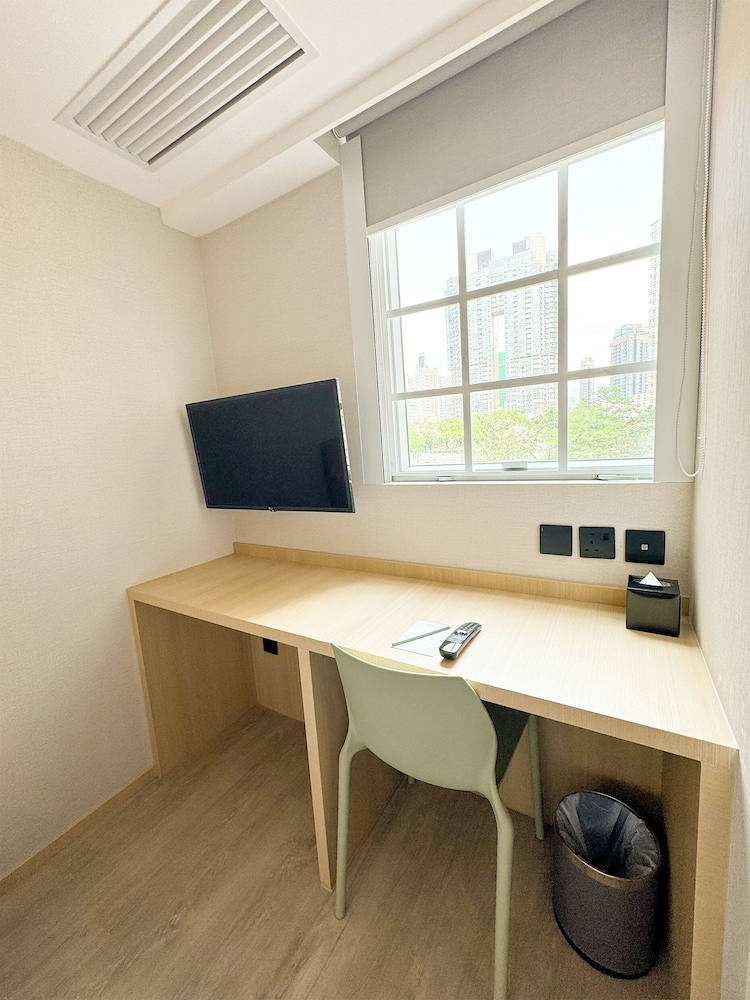 Urbanwood Hung Hom 32/50