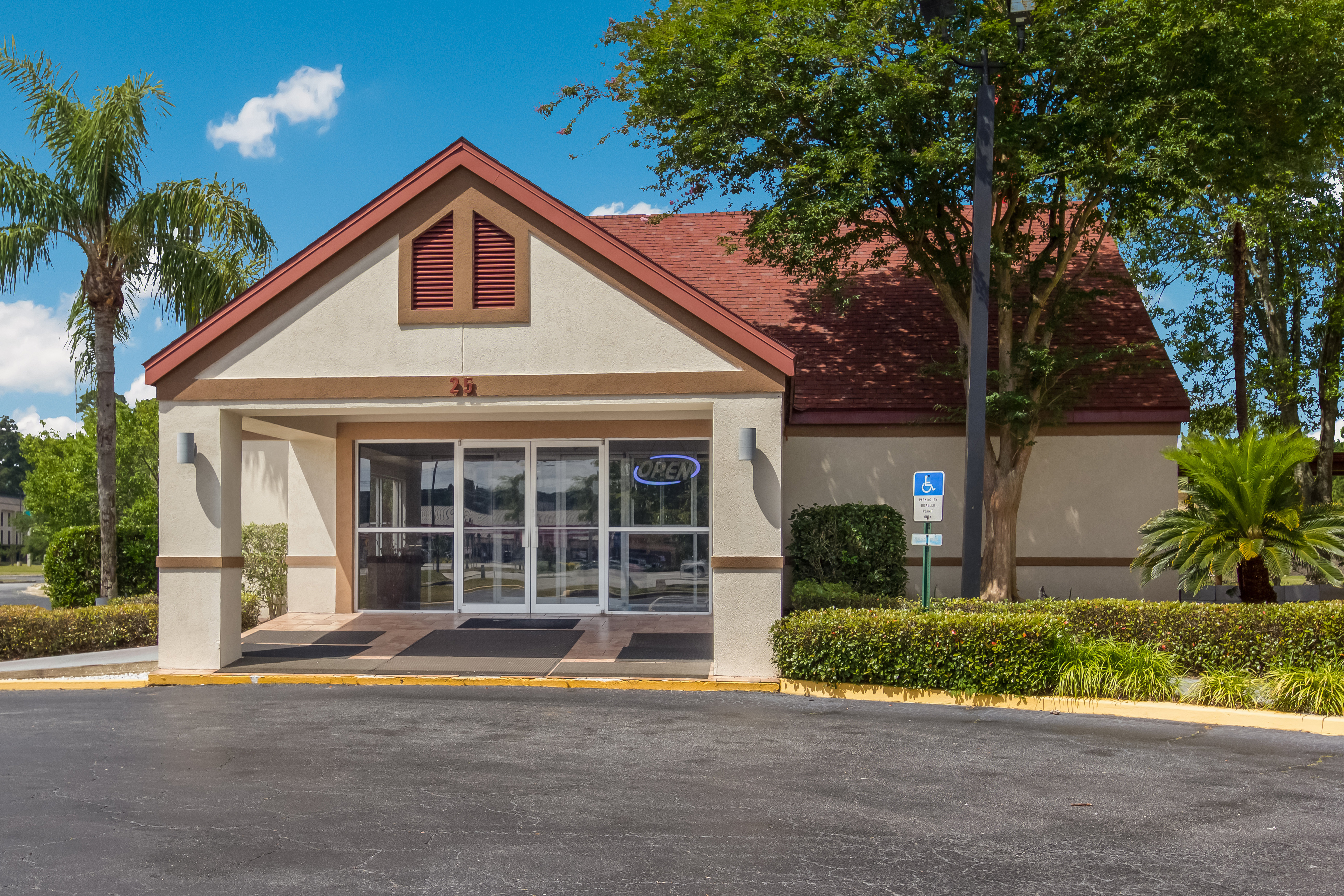 Red Roof Inn Suites Brunswick I 95 2/32
