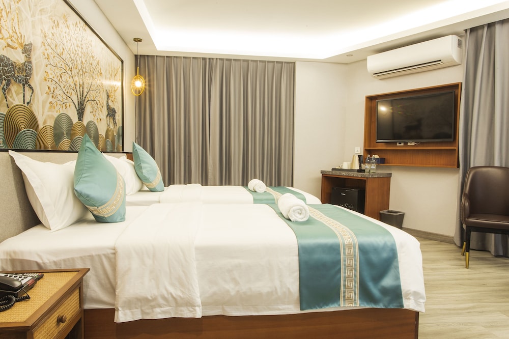 Thapae Twins Hotel 16/50