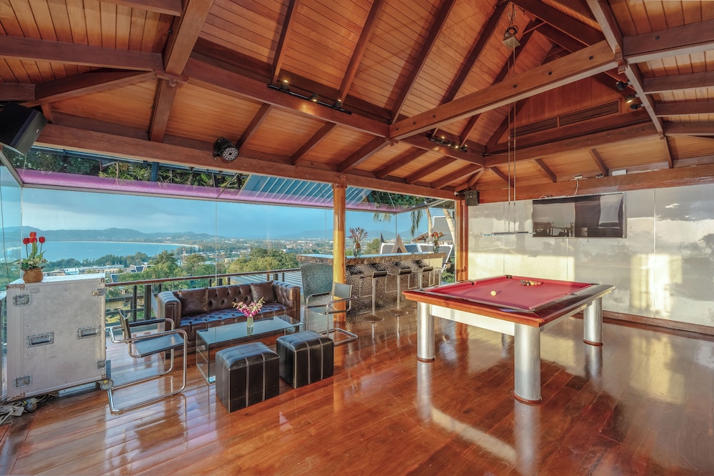 Koi Signature Villa 53/67