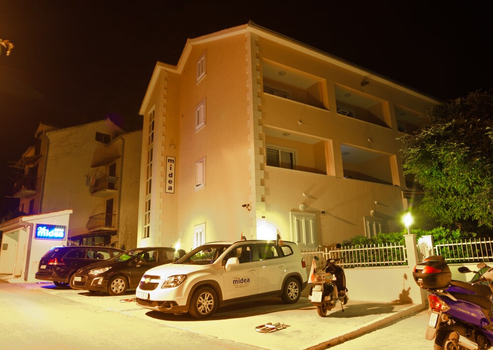 Villa Midea 37/50