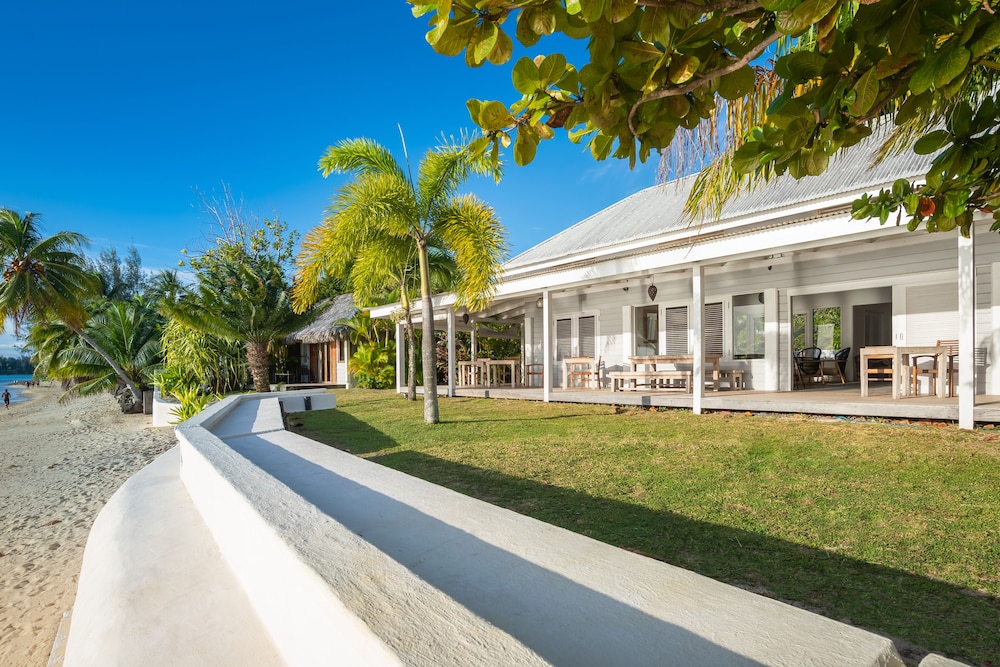 Moorea Beach Lodge 59/65