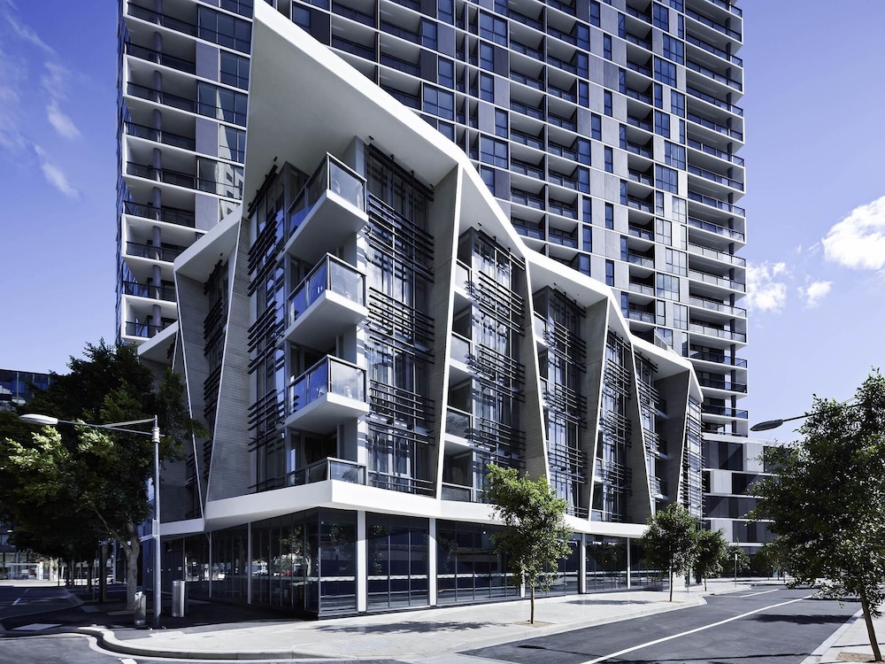 The Sebel Residences Melbourne Docklands 48/55
