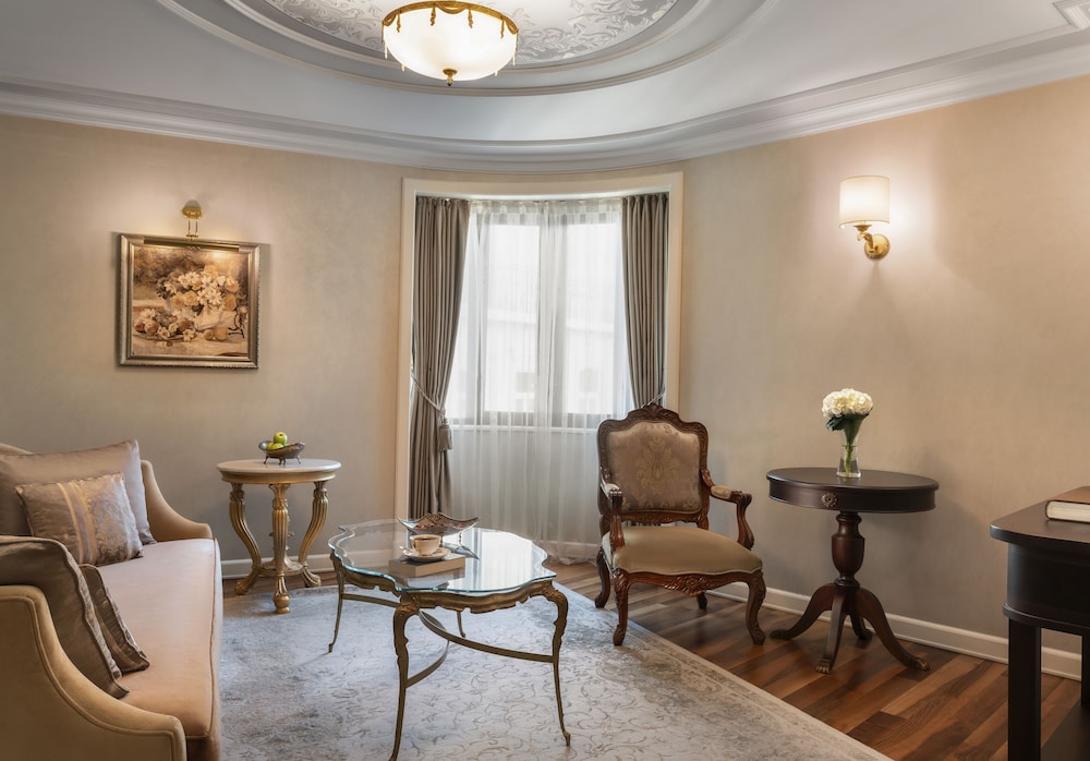 Rixos Pera Hotel 40/66