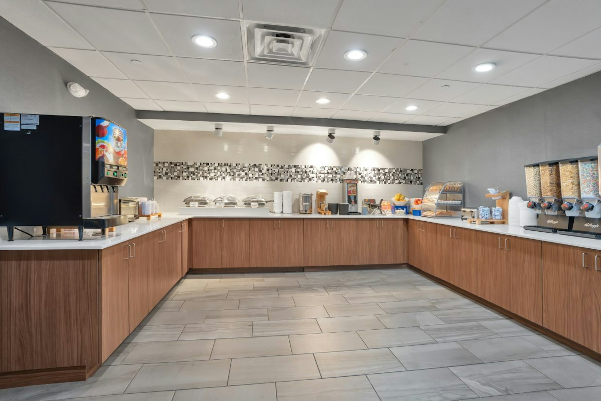 Alexis Inn and Suites Nashville Airport 2/40
