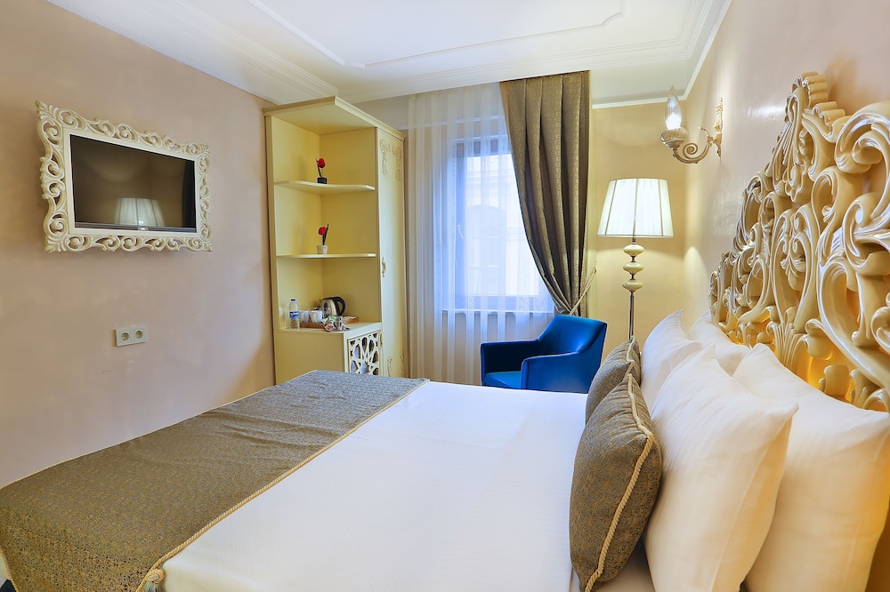 EDIBE SULTAN HOTEL 13/37