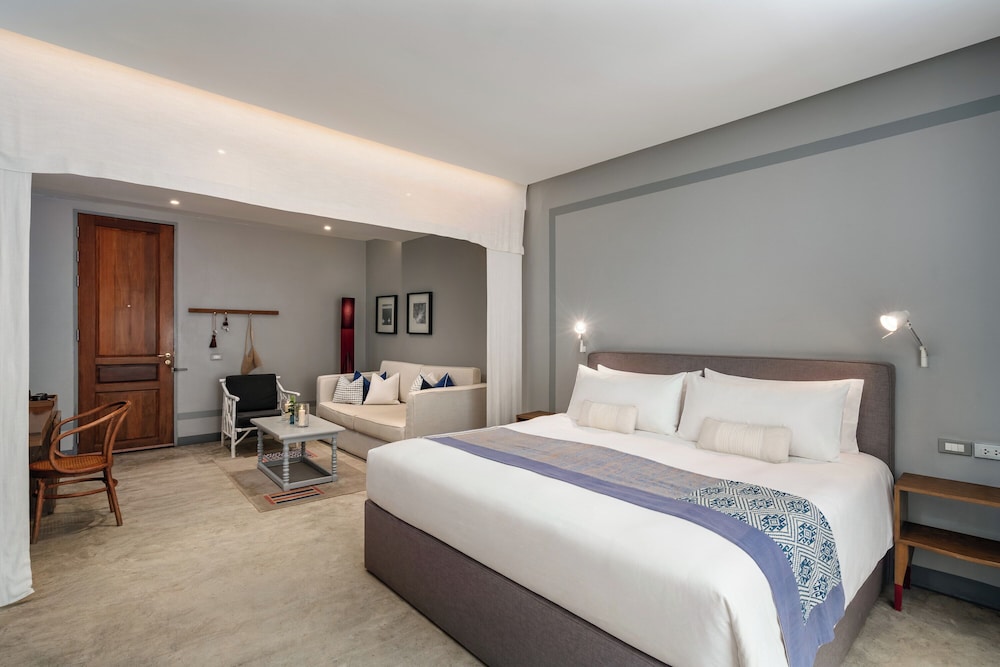 Deluxe, Suite, Double Bed