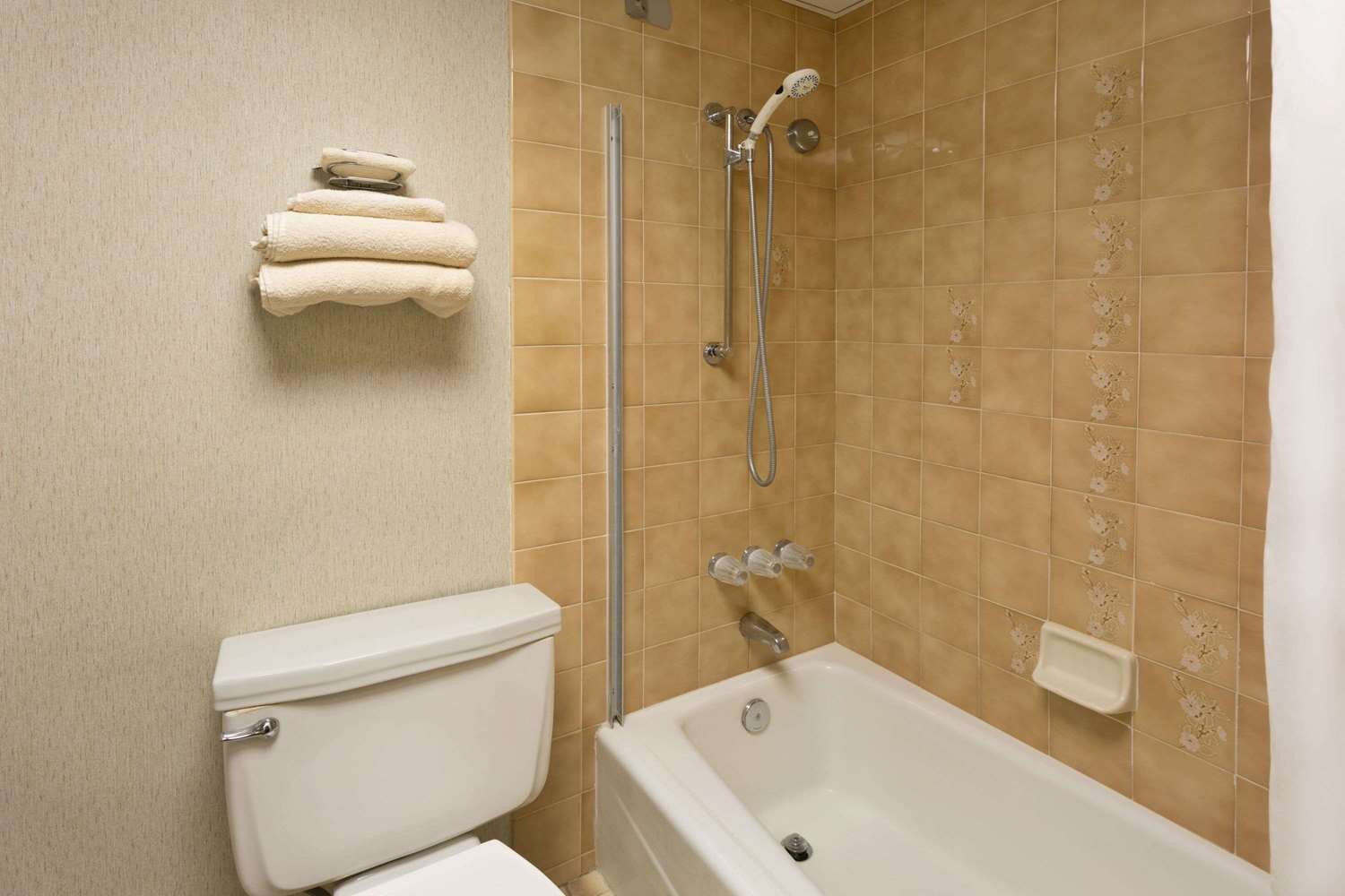 Costa Mesa Inn 10/12