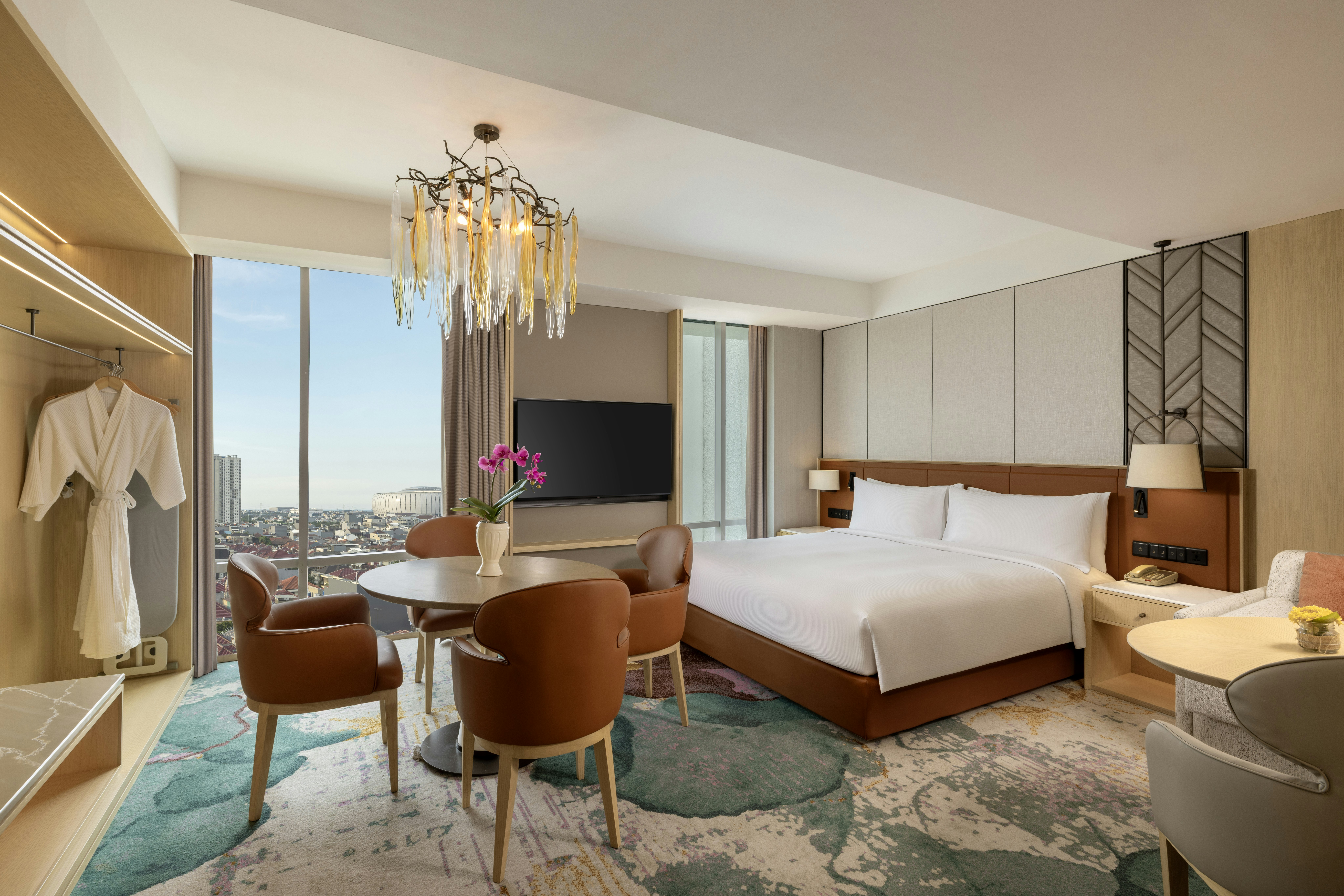 Premium, King Bed
