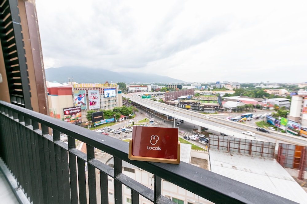Locals Prio Chiangmai Central Airport Plaza 40/57