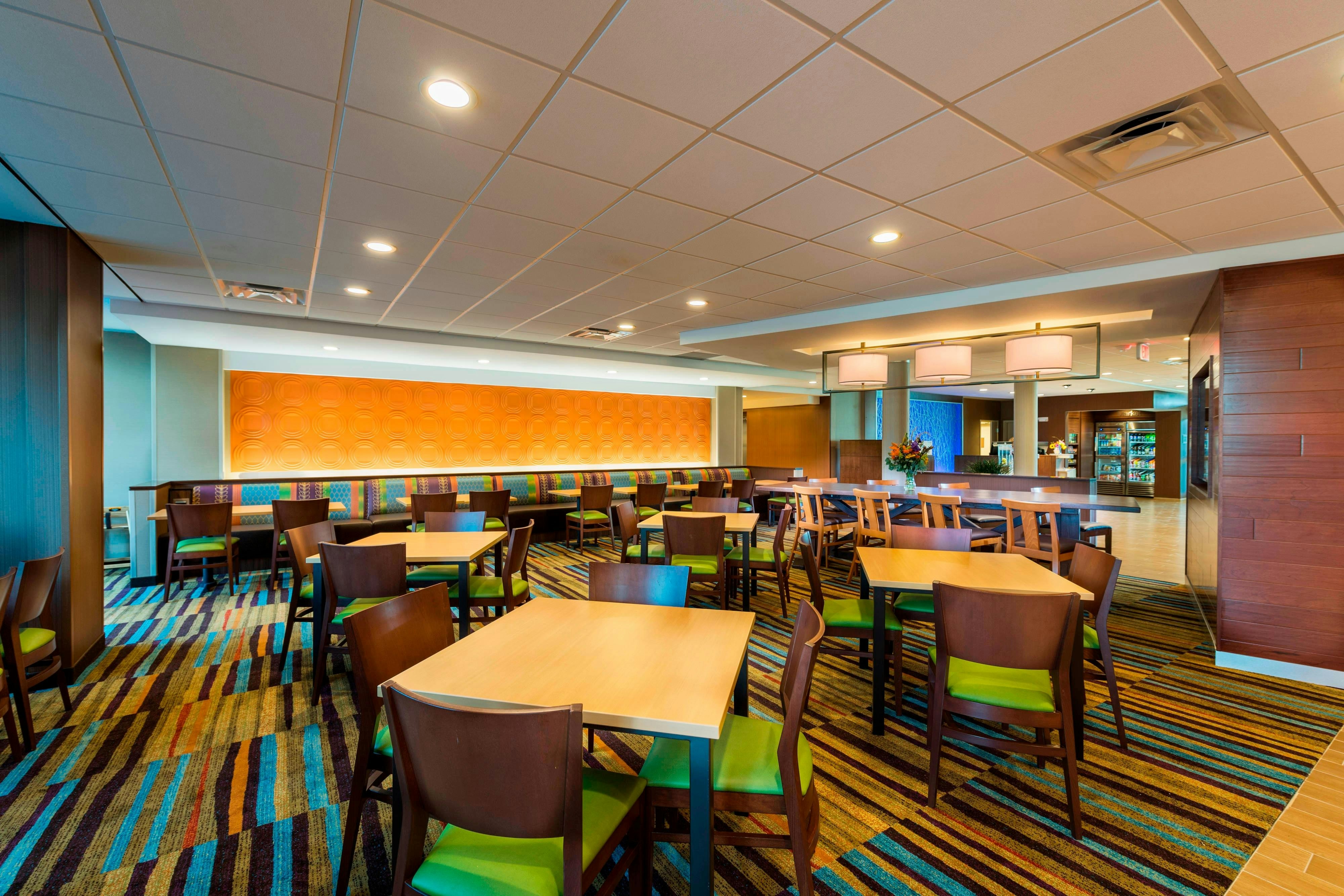 Fairfield Inn Suites Dallas Waxahachie 25/34