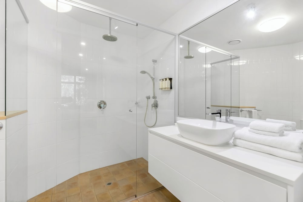 شقة بسرير كينج وسريرين منفصلين بغرفتي نوم، SANCTUARY PALM COVE 13/15