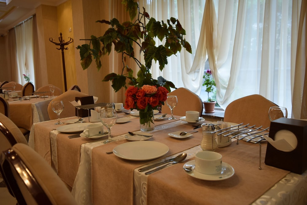 Artsakh Hotel 28/37