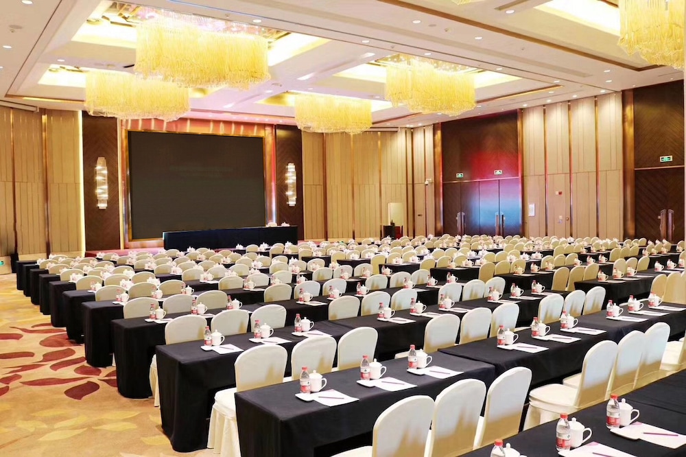 Crowne Plaza Hefei Rongqiao 36/50