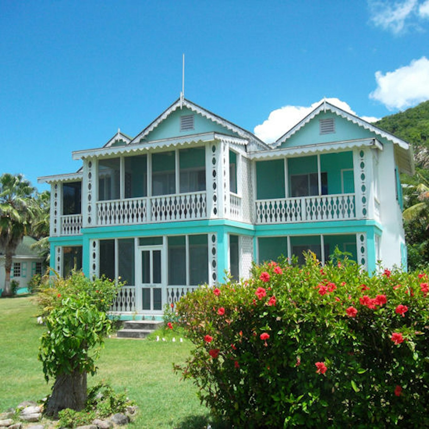Oualie Beach Resort in Newcastle