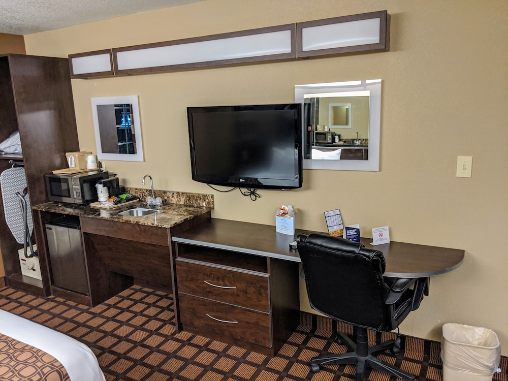 Microtel Inn And Suites Montgomery Al 33/38