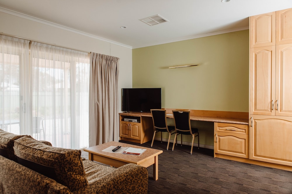 Mercure Barossa Valley 30/77