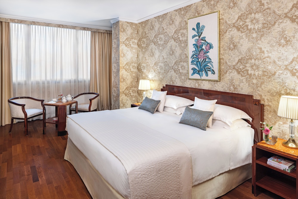 غرفة ديلوكس بسرير مزدوج، Starhotels Du Parc 2/8