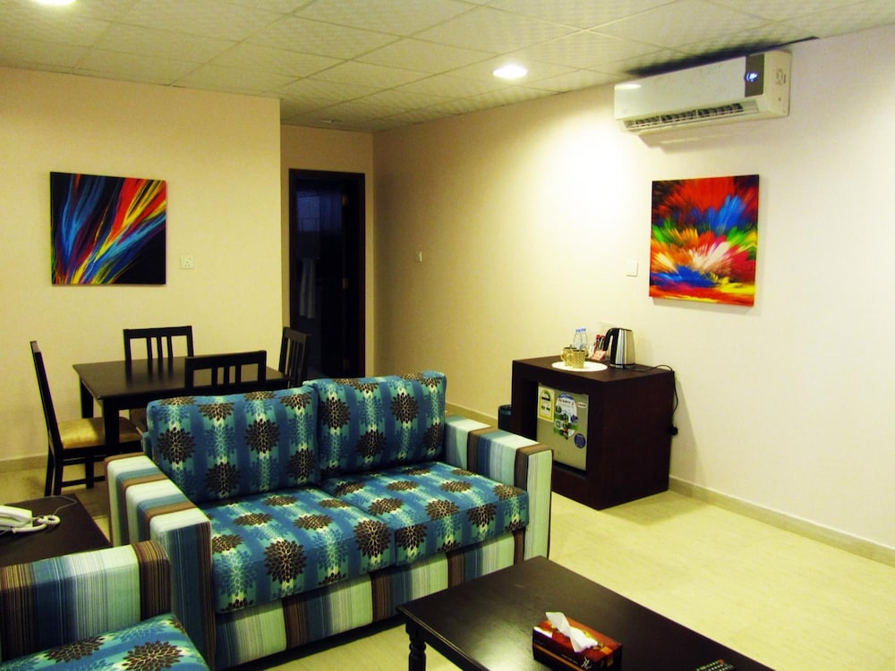 فندق جي دبليو إن(Jw Inn Hotel) 32/35