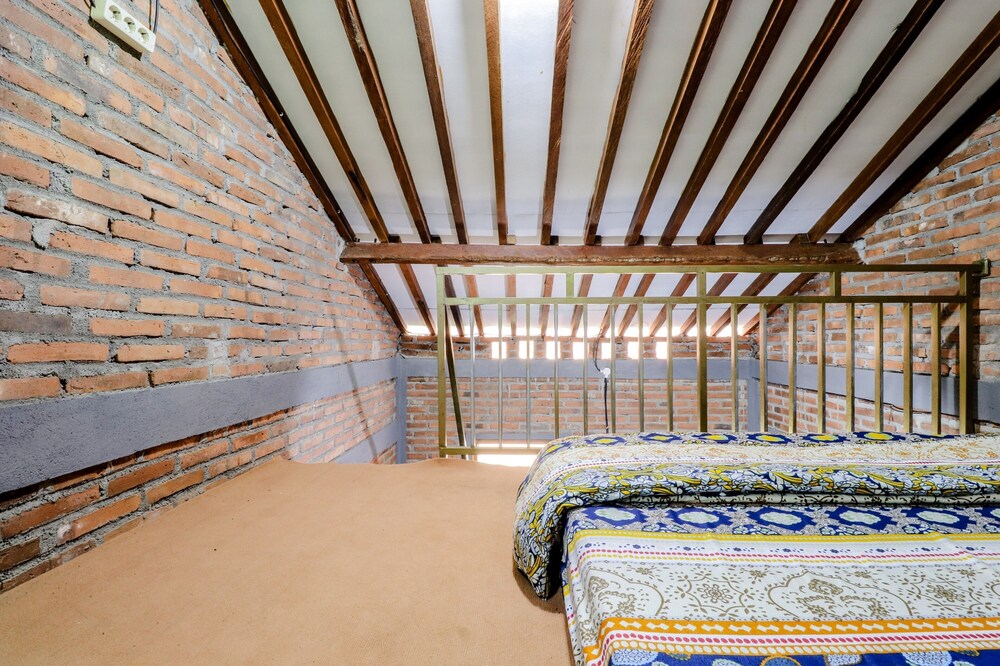 d Hasinda Homestay 38/56