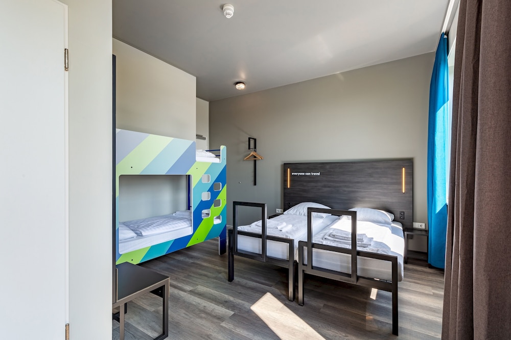 A&O Aachen Hauptbahnhof Hotel 48/83