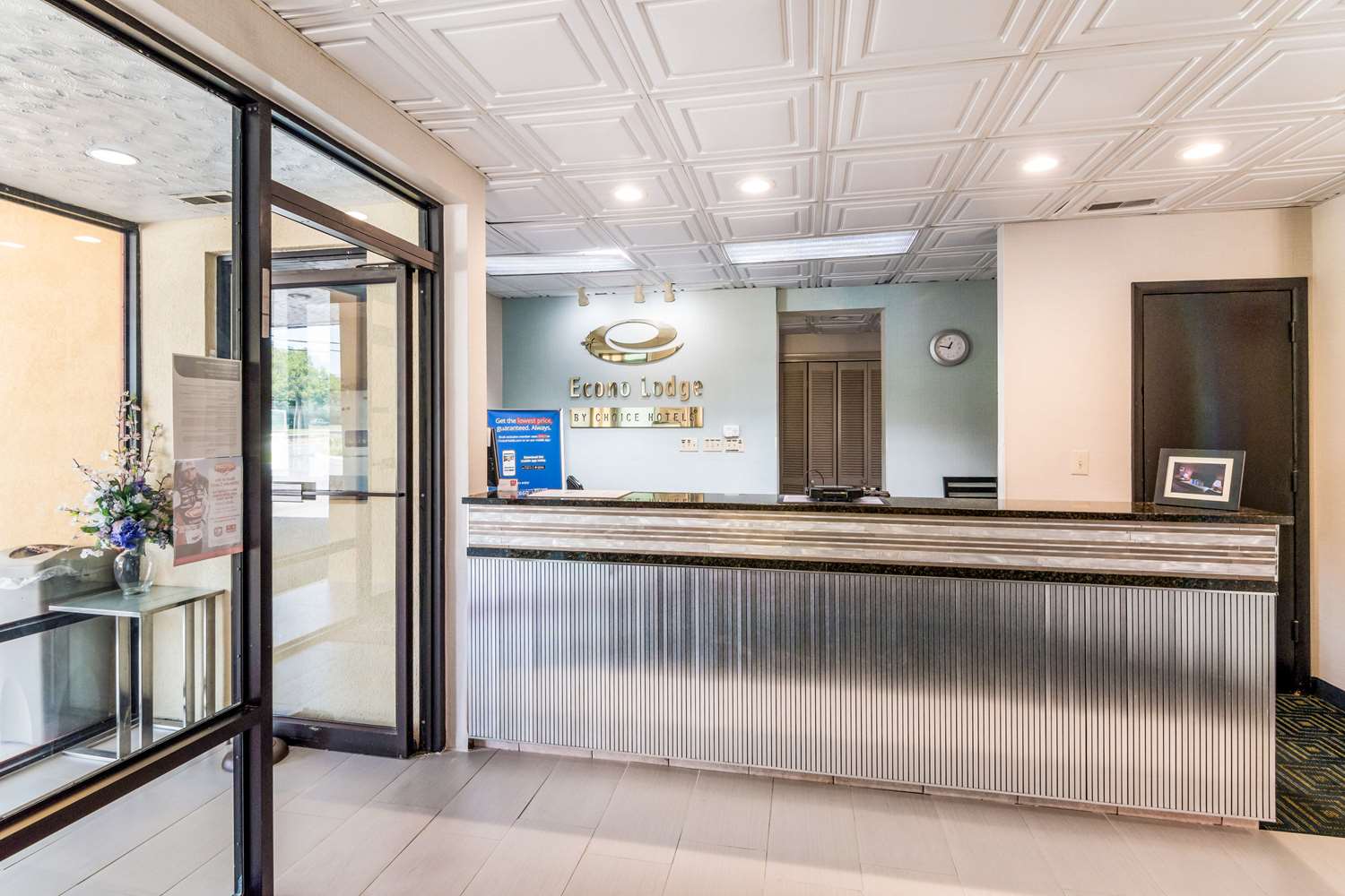Econo Lodge Pocomoke City Hwy 13 8/23