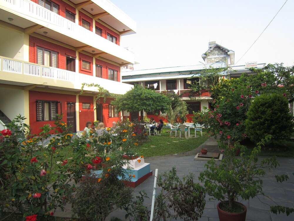 New Annapurna Guest House 8/54