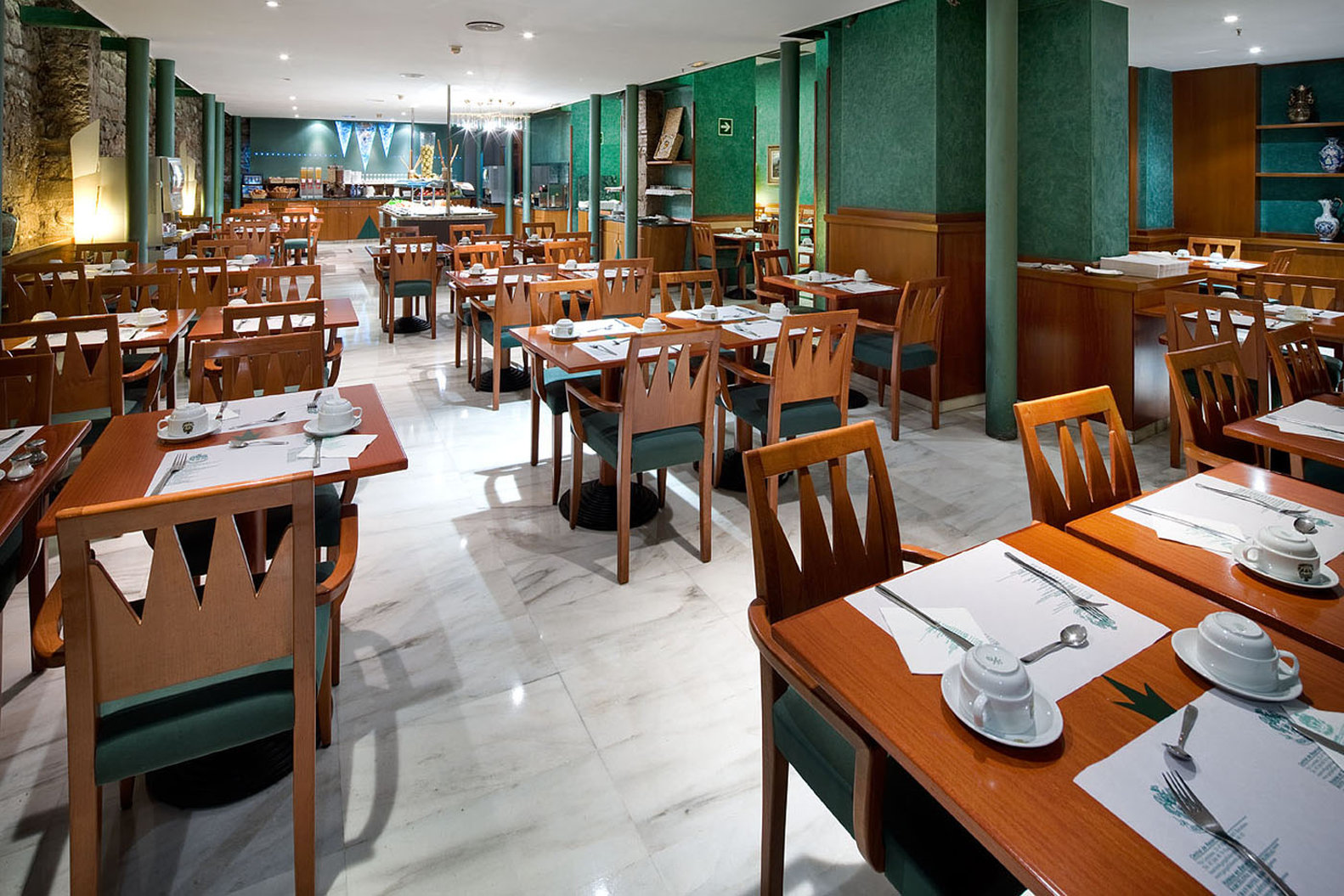 Gotico Hotel 56/77