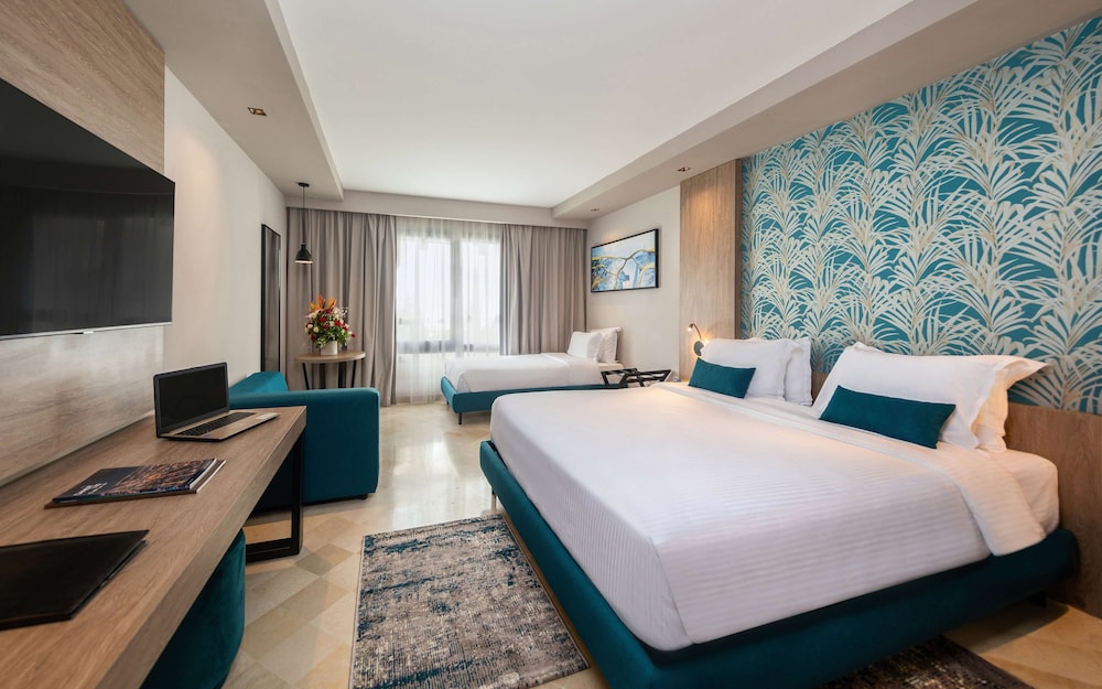 Golden Tulip el Mechtel 20/74