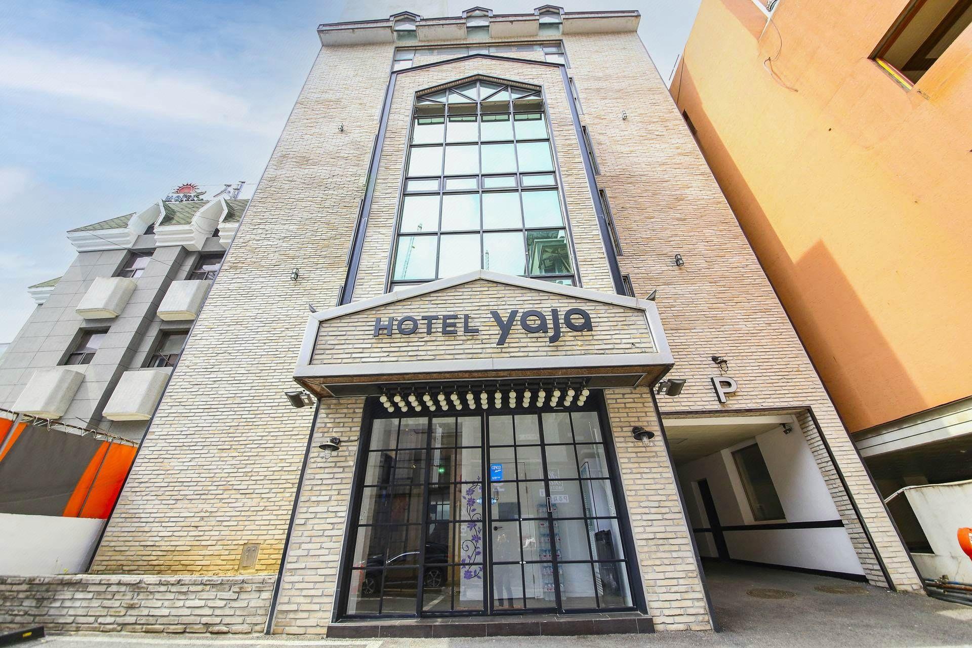 Hotel YAJA Daejeon Terminal 9/37