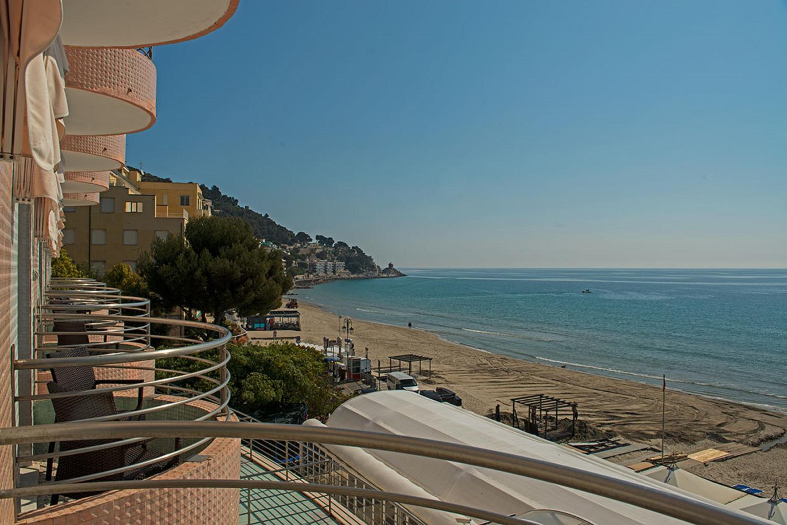 Hotel Regina Alassio 50/57