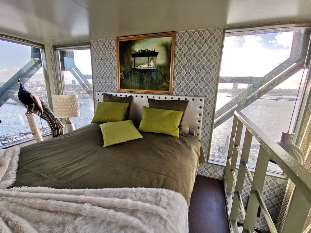 Faralda Crane Hotel Amsterdam 13/50