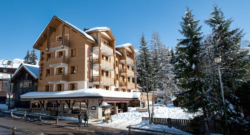 ALP'HOTEL 9/42