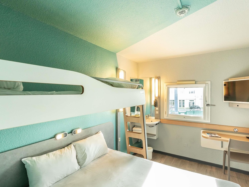Ibis Budget Bourges 24/46