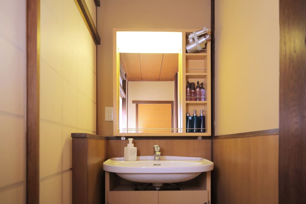 Ryori Ryokan Tsurugata 50/50