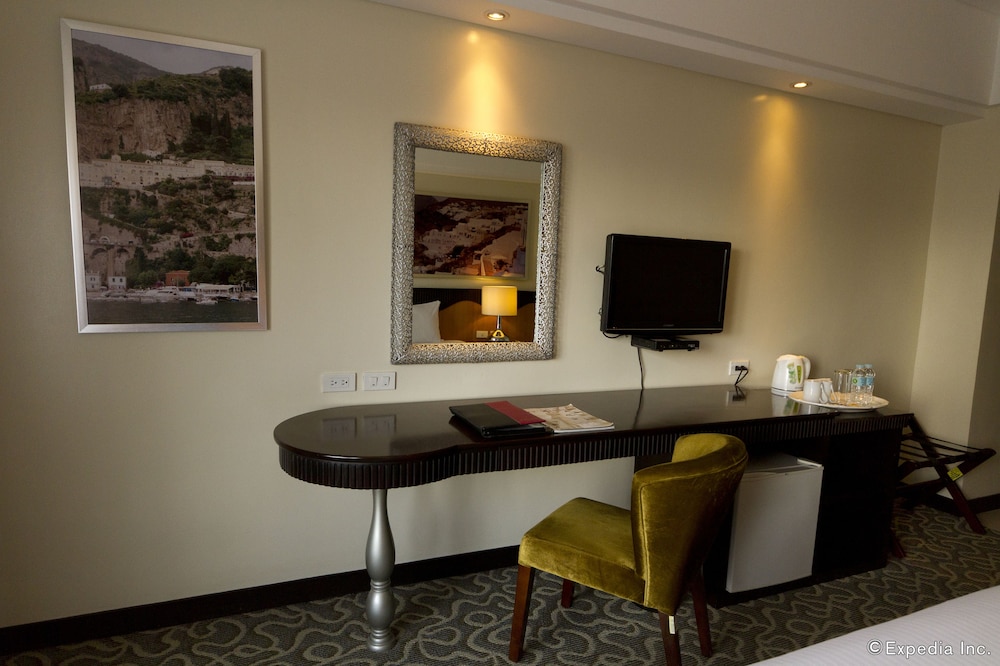 Hotel Elizabeth Cebu 43/50