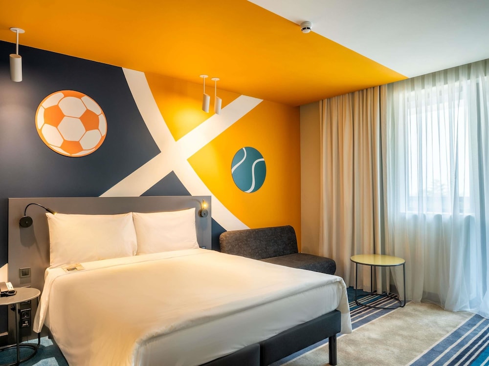 غرفة بريميوم، ibis Styles Batumi 2/9