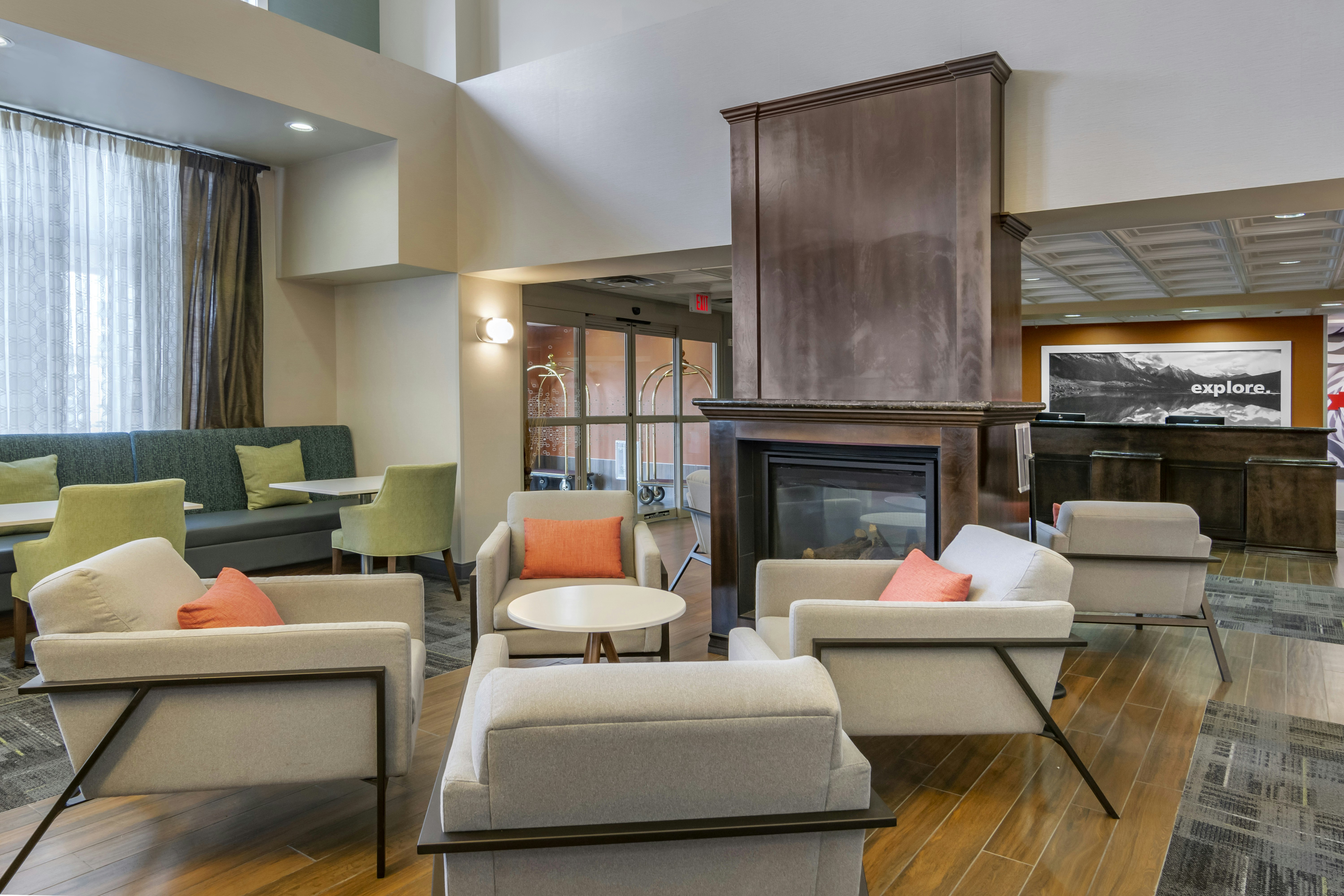 Hampton Inn & Suites by Hilton Edmonton/West 20/35