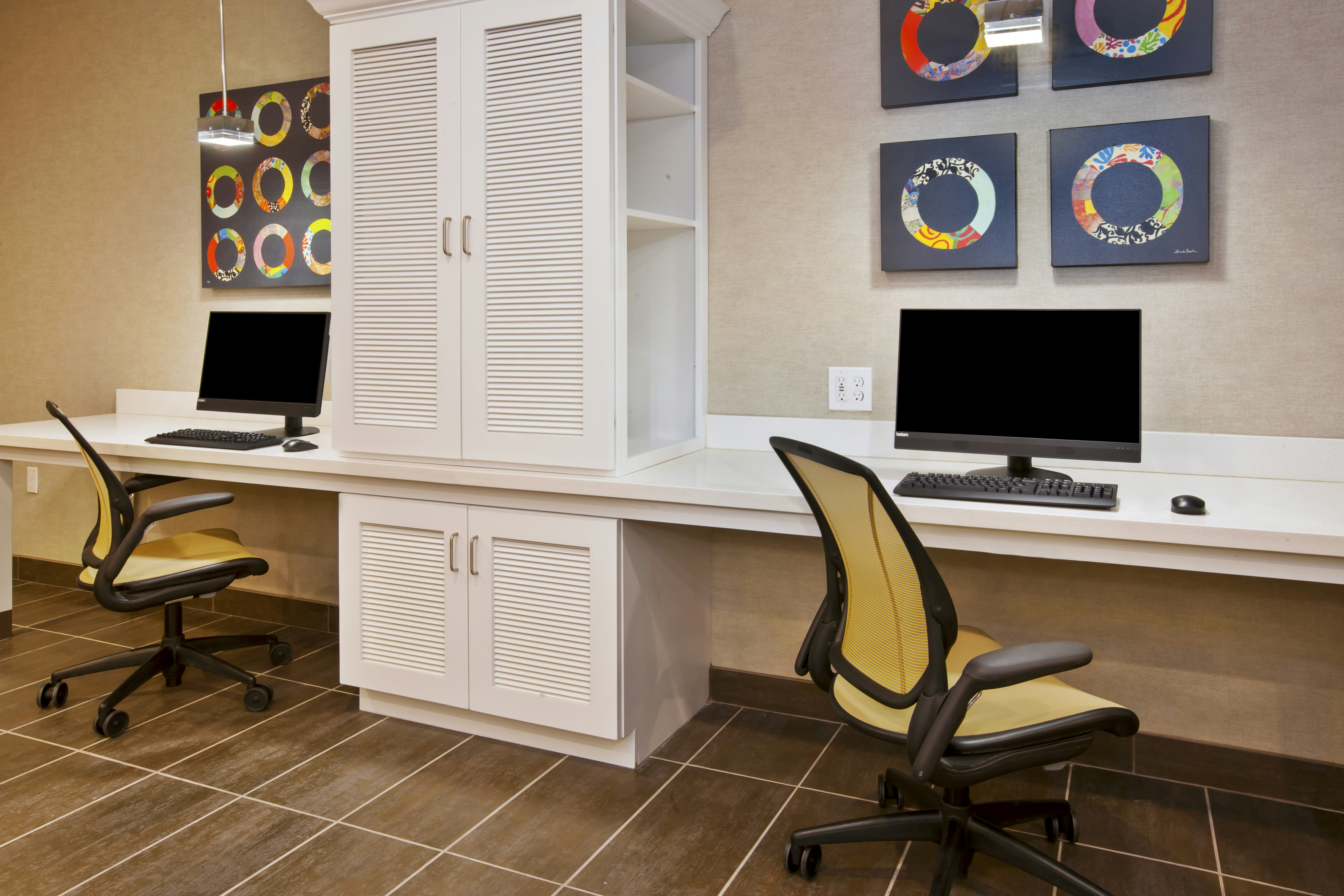 Home2 Suites By Hilton West Bloomfield Mi 15/19