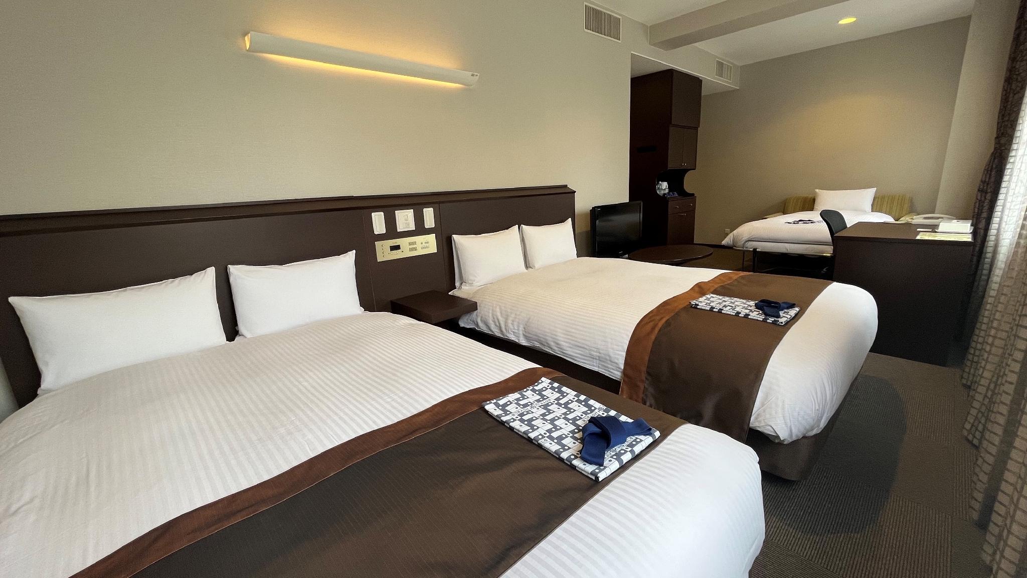 Room at Midosuji Hotel, OSAKA