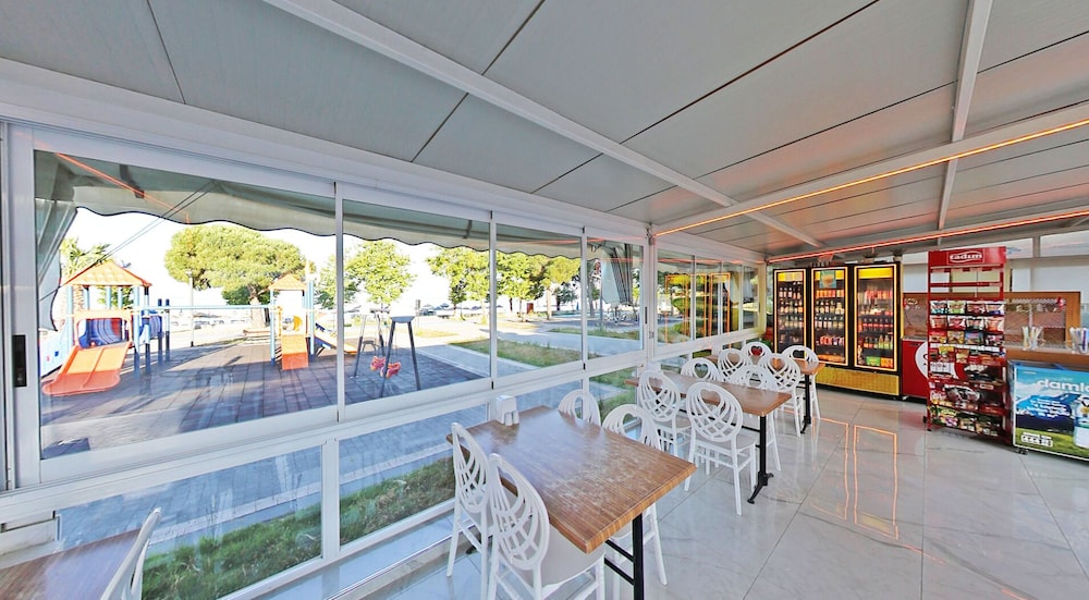 Cetin Prestige Resort 18/49