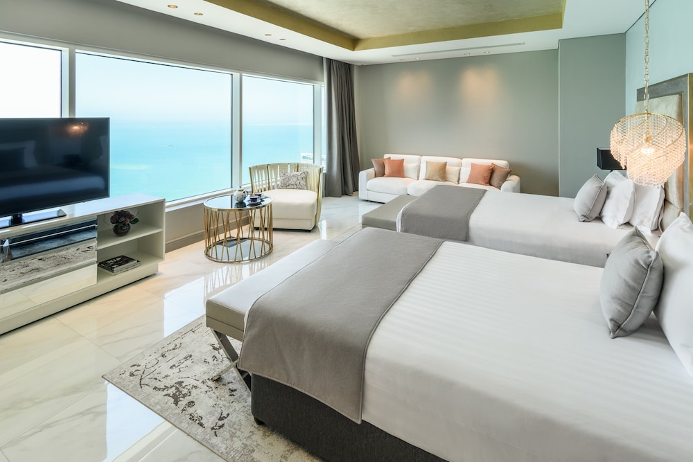 Centara West Bay Hotel and Residences Doha 23/78