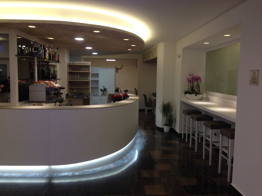 Hotel Ristorante Scarano 6/22