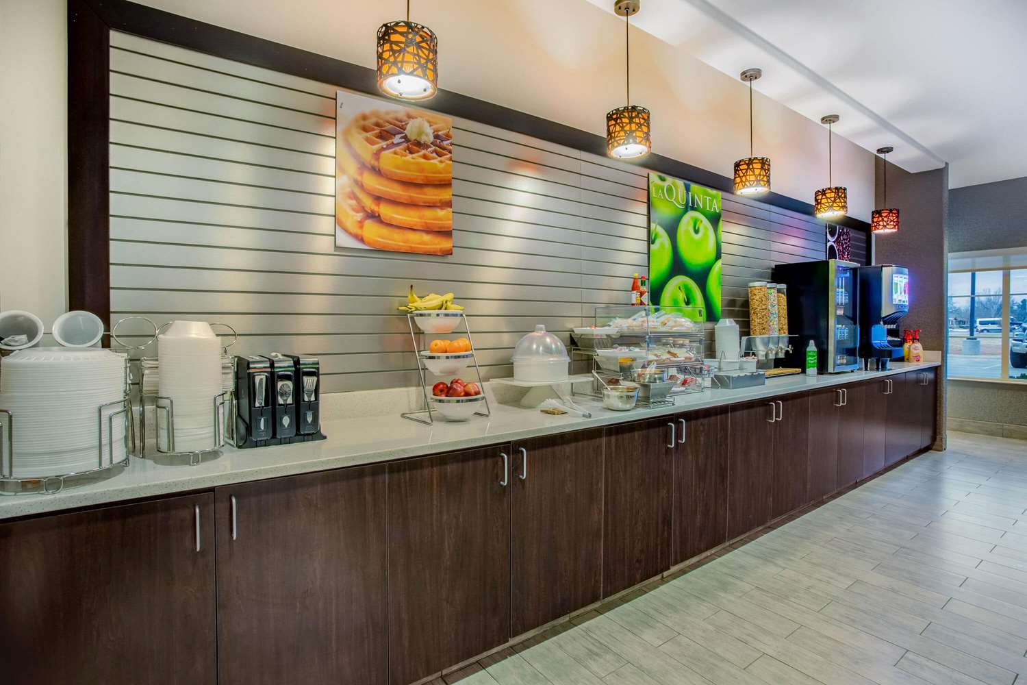 La Quinta Inn Suites By Wyndham Andrews 5/24