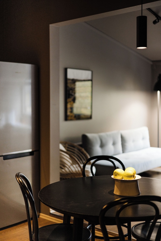 Rey Apartments 24/50