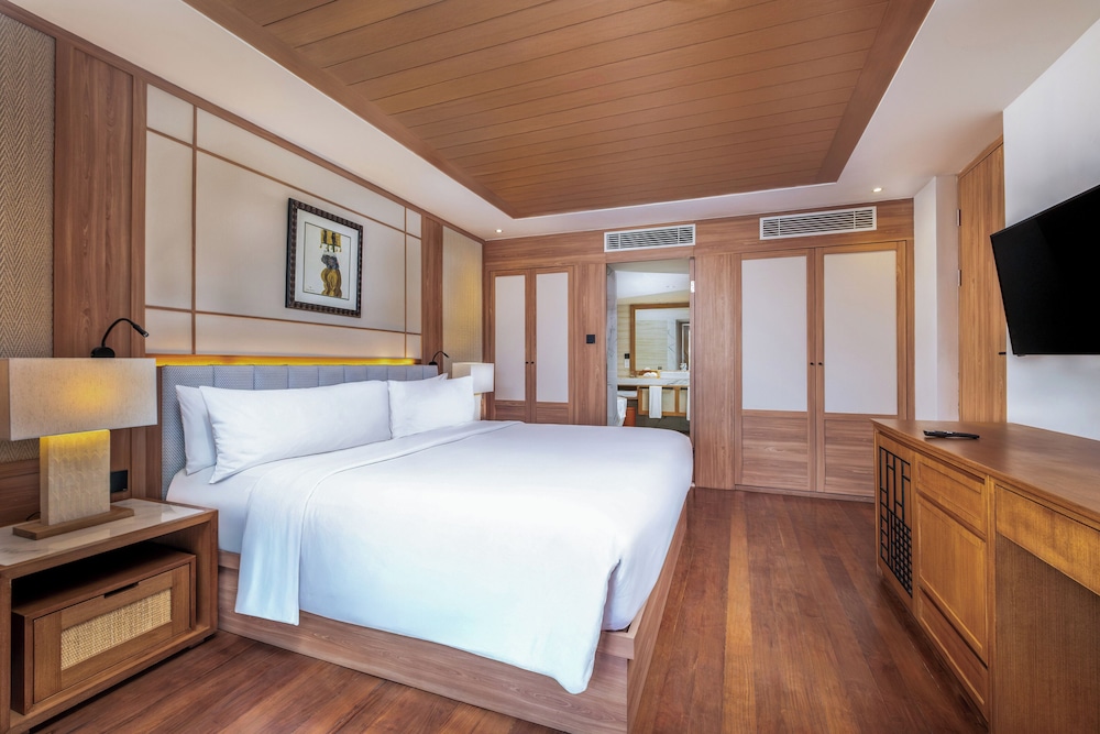 Grand, Reserve, Presidential, Suite, Adult Only
