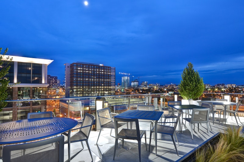 Hampton Inn & Suites Nashville Downtown Capitol View, Tn 28/33