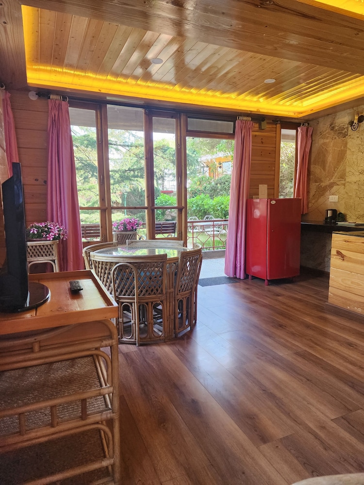The Chalets Naldehra(Ex WelcomHeritage Chalets Naldehra) 32/50