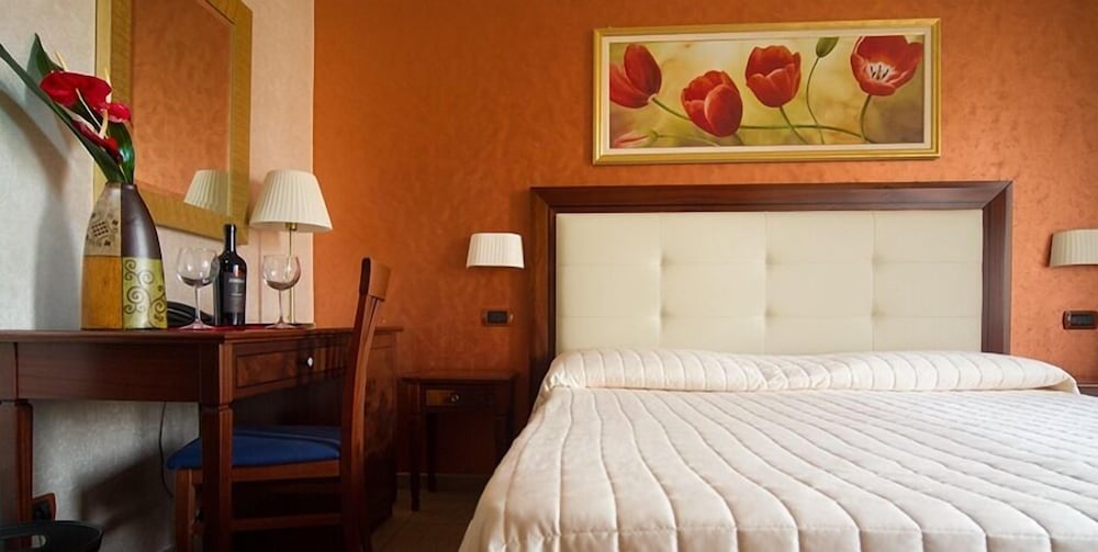 Hotel Flora 38/74