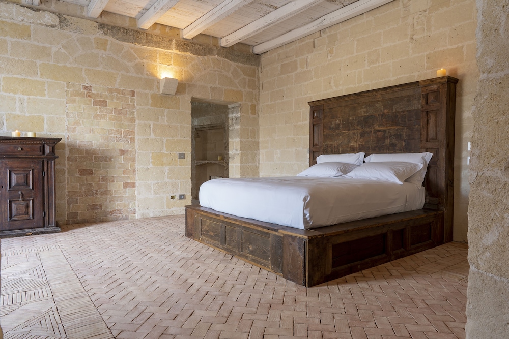 Palazzo, Executive, Suite, King and Twin Beds